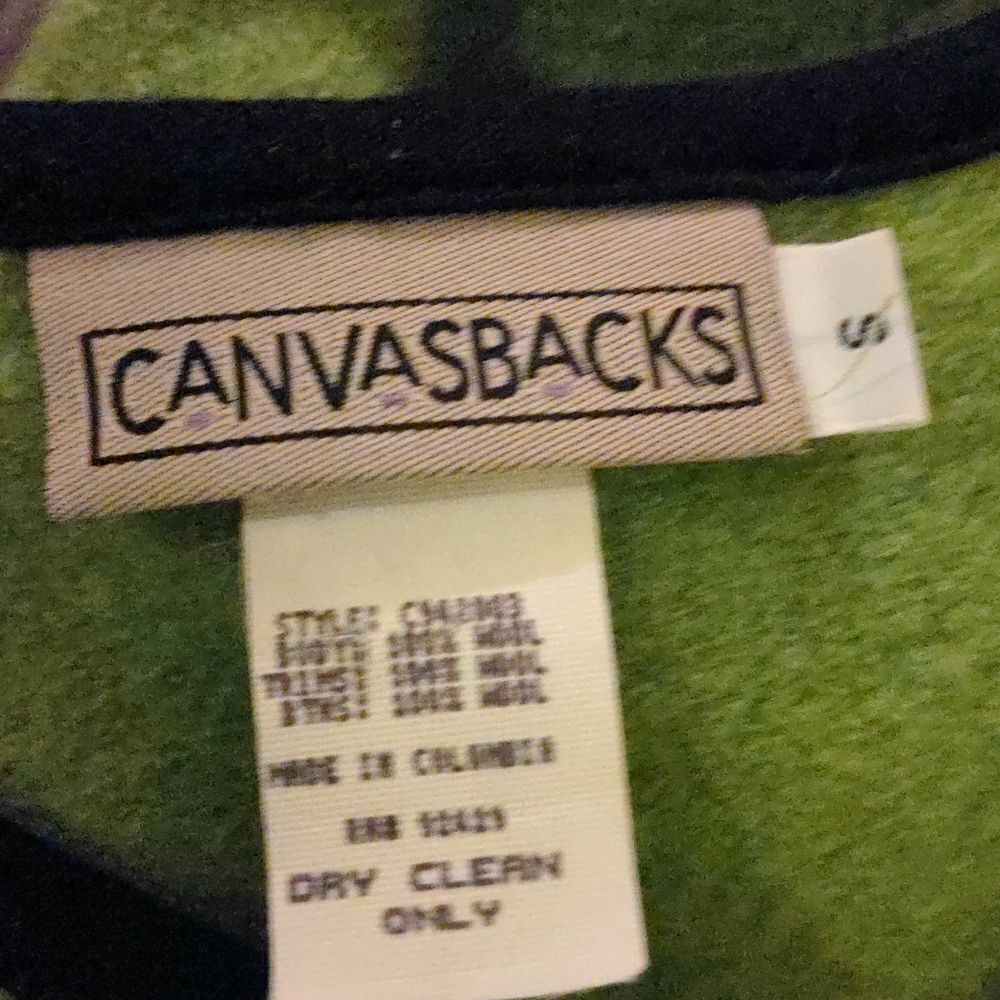 Green Wool Jacket With Geometric Patterns - image 5